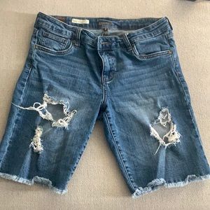 Women’s Kut from the Kloth Jean shorts. Size 6